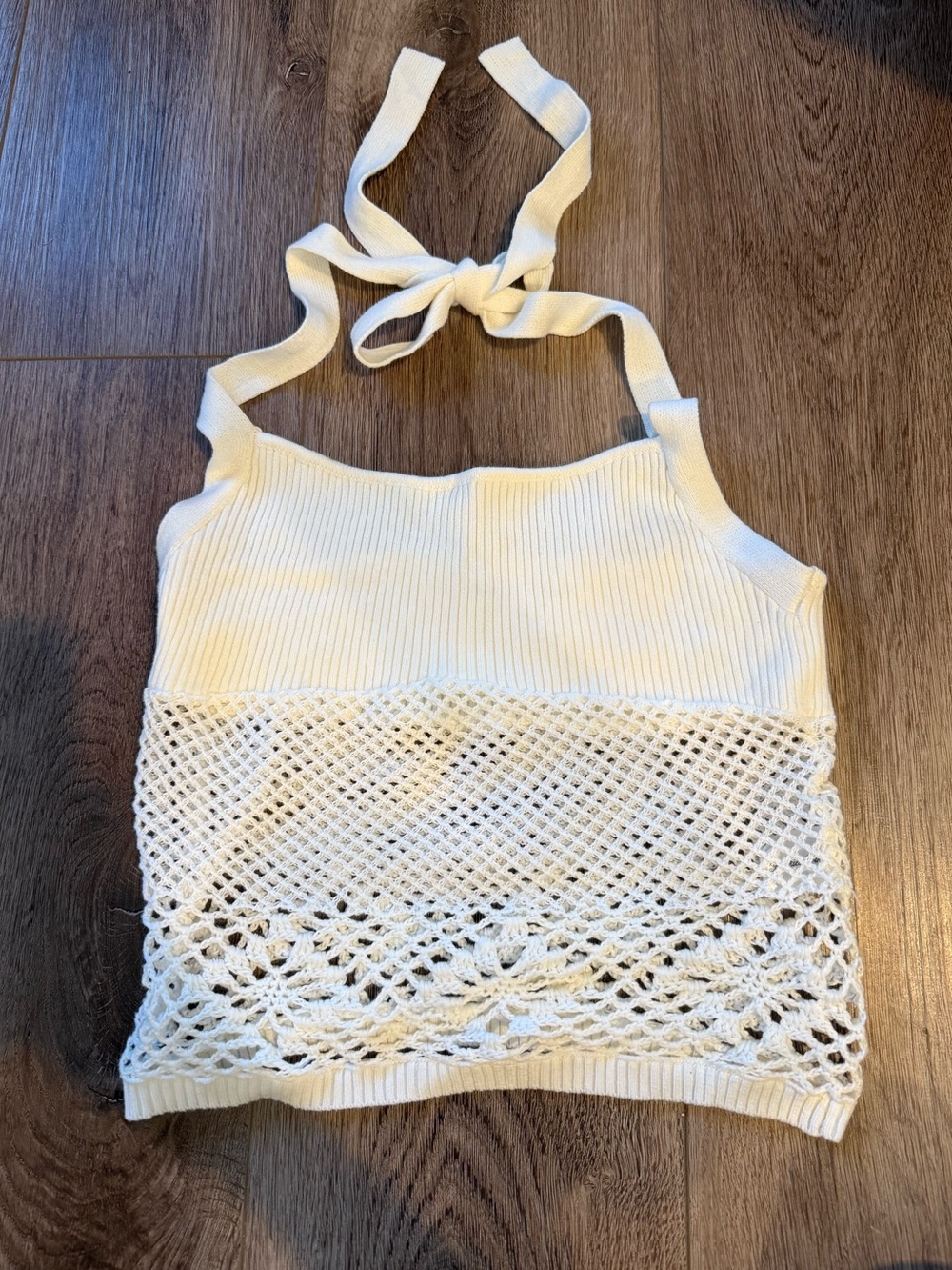 Frankie's Bikinis Crochet Halter